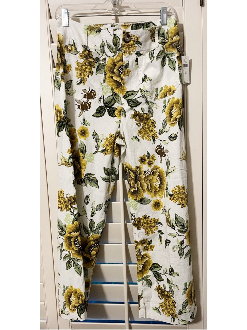 Anthropologie - The Colette Bees & Flora Linen Pants - Picture 3 of 5